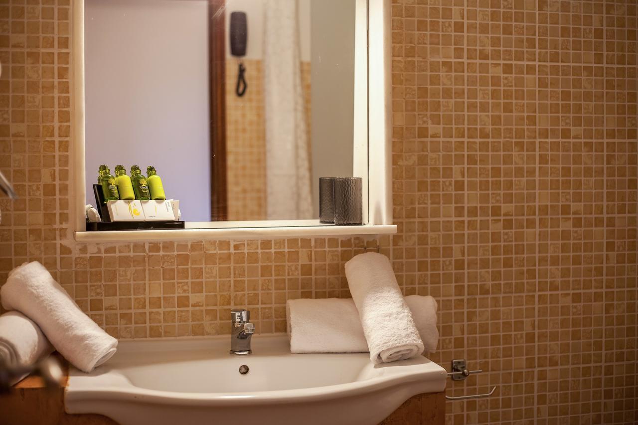Casa Artemida Boutique Hotelファリラキ エクステリア 写真