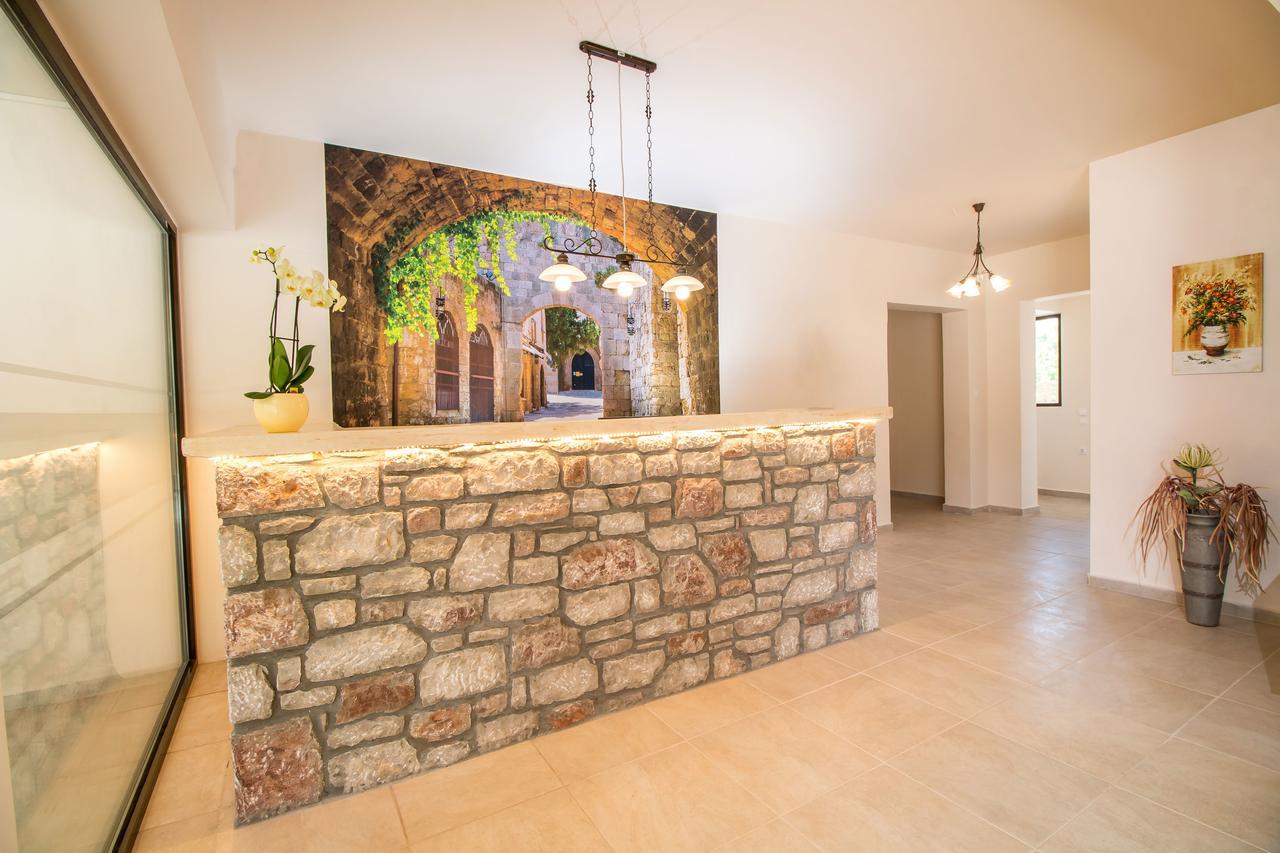 Casa Artemida Boutique Hotelファリラキ エクステリア 写真